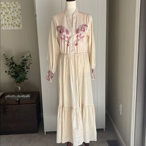 Cream Natural Linen Blend Button-Up Maxi Dress with Butterfly Details Sz M